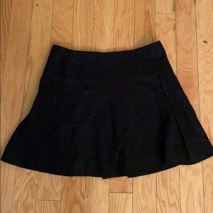 NWT $295 Vince solid Black skirt size 10